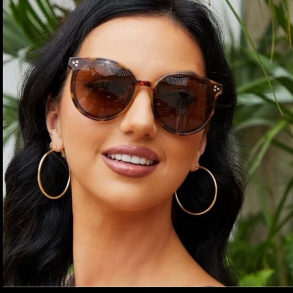 Dollger Classic Round / Cateye Sunglasses For Men Or Women Retro Shades Uv400